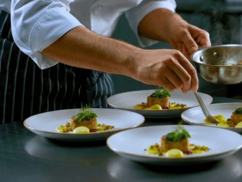 Professional kitchen design: efficiency, ergonomics and design
